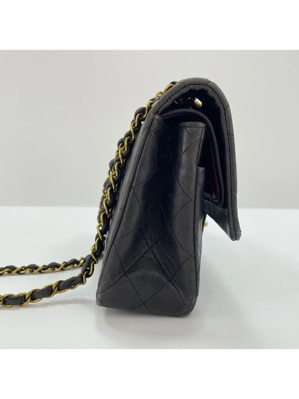 Chanel Shoulder Bag Quilted 25